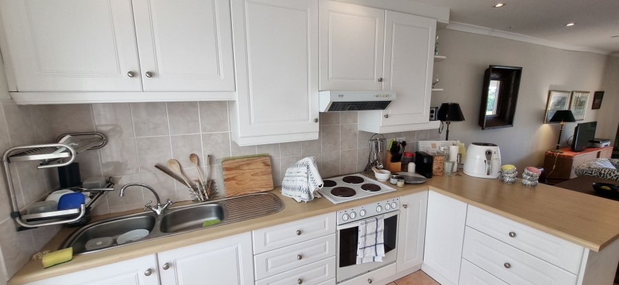 To Let 1 Bedroom Property for Rent in Marina Da Gama Western Cape